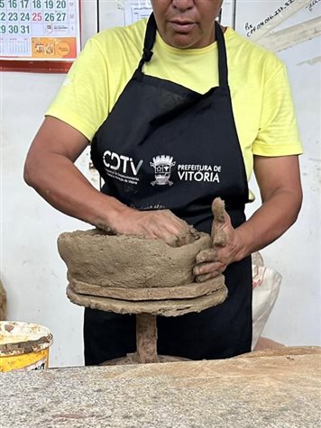 Modelagem das panelas de barro