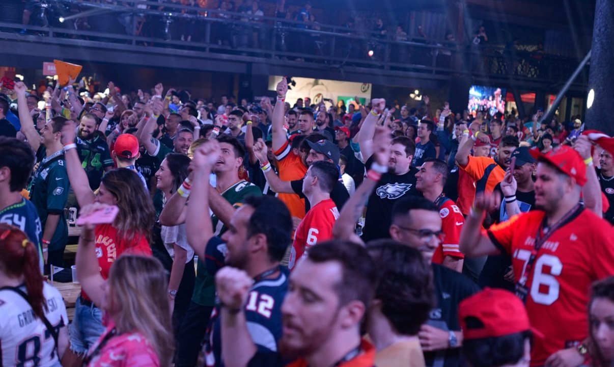 Apresentado pela XP, o evento oficial da NFL no Rio de Janeiro apresentará a grande final da temporada no Armazém 3