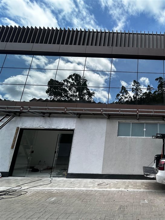 Obras do novo restaurante