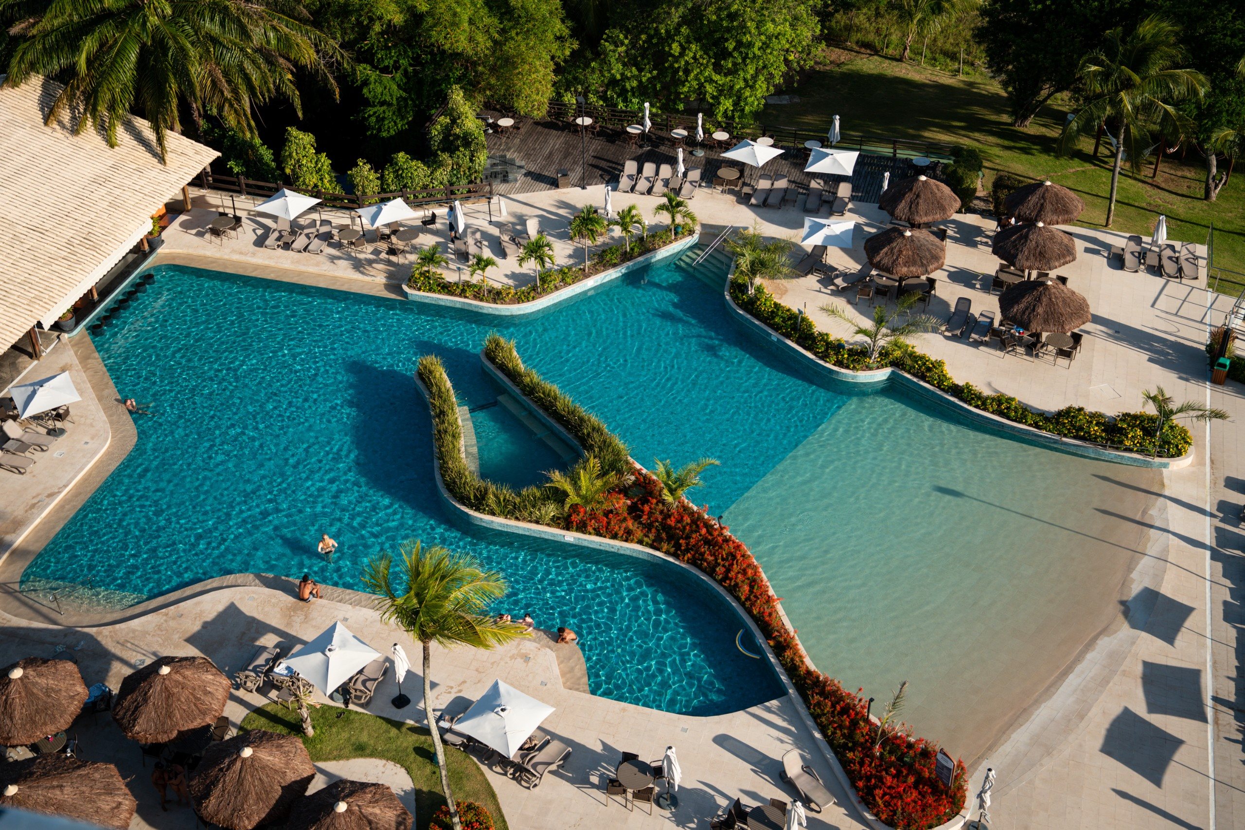 alvador se torna a capital mais disputada no verão e se prepara para bater recorde com 3,6 milhões de visitantes na temporada de 2026