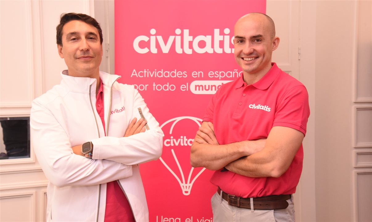 Andrés Spitzer, novo CEO da Civitatis, ao lado de Enrique Espinel, COO da marca