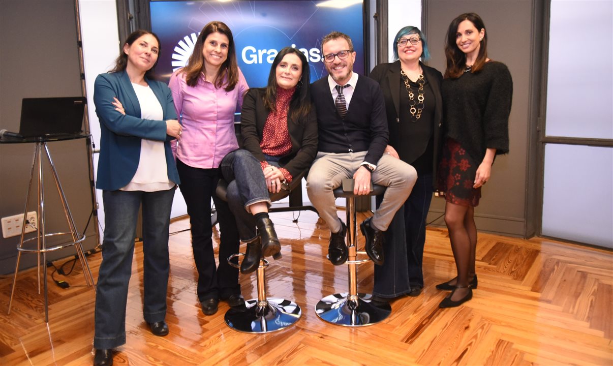 Rosanna Mandina, Maria Camilla Alcorta, Letizia Cicconetti, Roberto Panozzo, Zena Batocchi e\n\nClaudia Tafuri