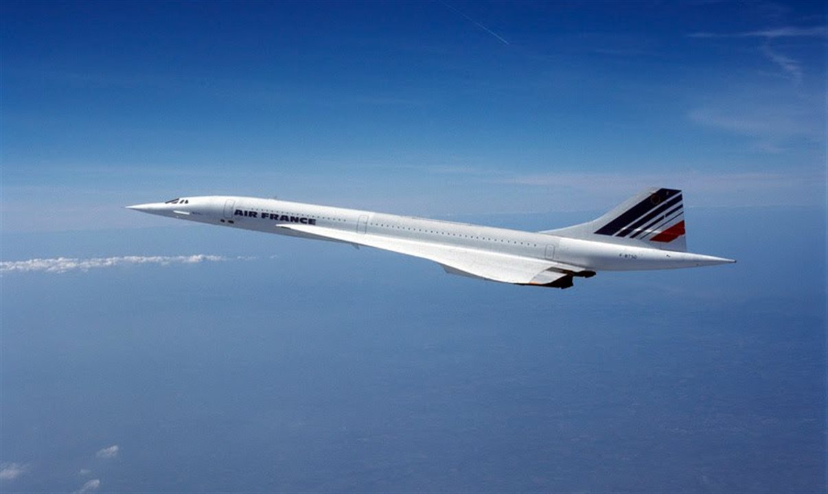 Primeiro voo foi realizado para o Rio de Janeiro