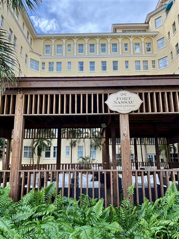 Fort Nassau, o &ldquo;cigar lounge&rdquo; do British Colonial