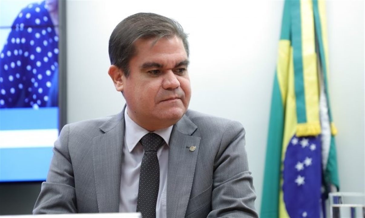 Autor da proposta, o deputado Mersinho Lucena afirmou que as normas atualmente estabelecidas pela Anac muitas vezes divergem do Código de Defesa do Consumidor