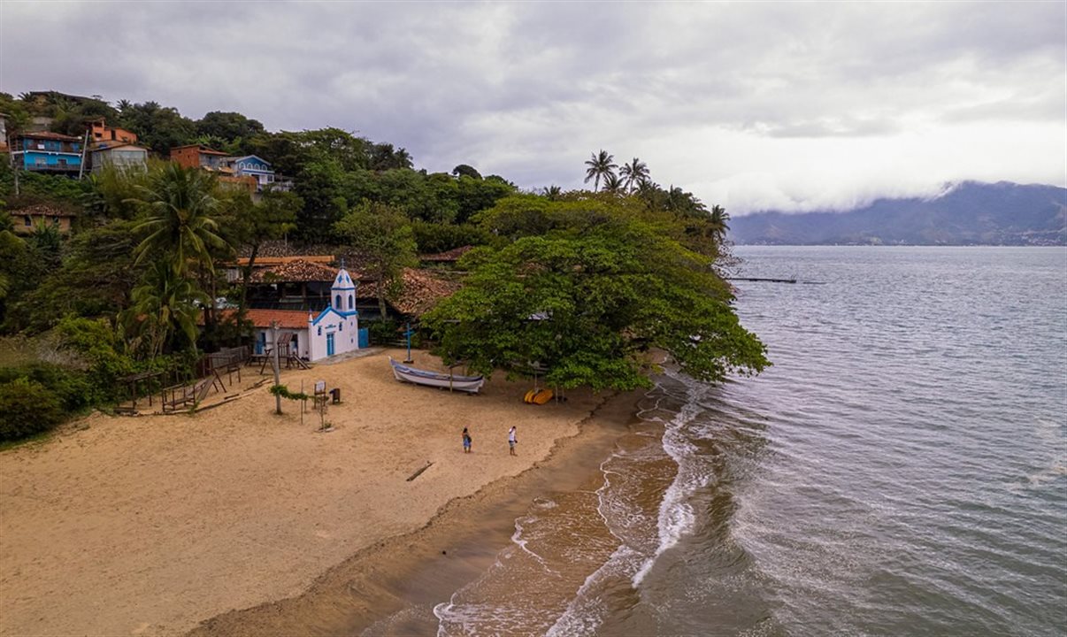 Especialista destaca que restrições adotadas no litoral de São Paulo refletem uma tendência de gestão jurídica mais ativa do espaço costeiro