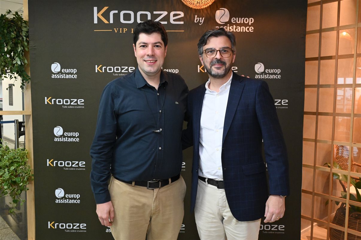 Paulo Papoy, CEO da Krooze, e Fabio Pessoa, diretor de Travel e Canais Digitais da Europ Assistance