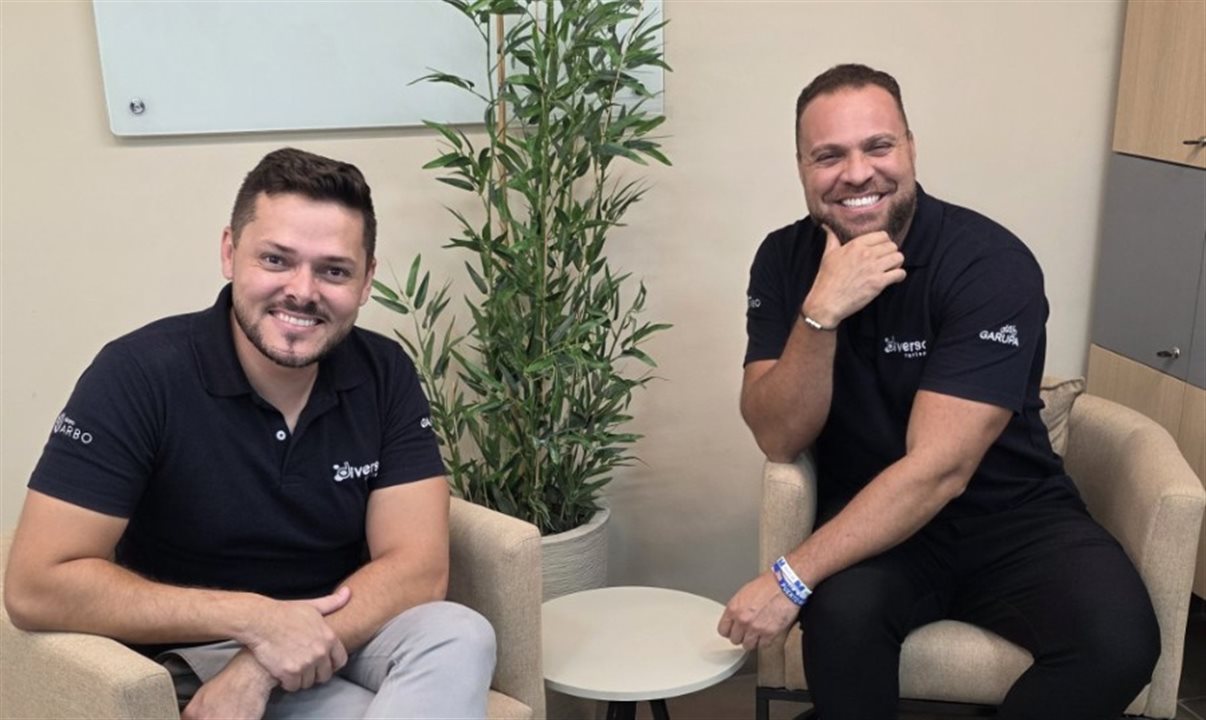 Ricardo Andrade, gerente Comercial Regional, e Filipe Lorandes, novo gerente Comercial de Minas Gerais