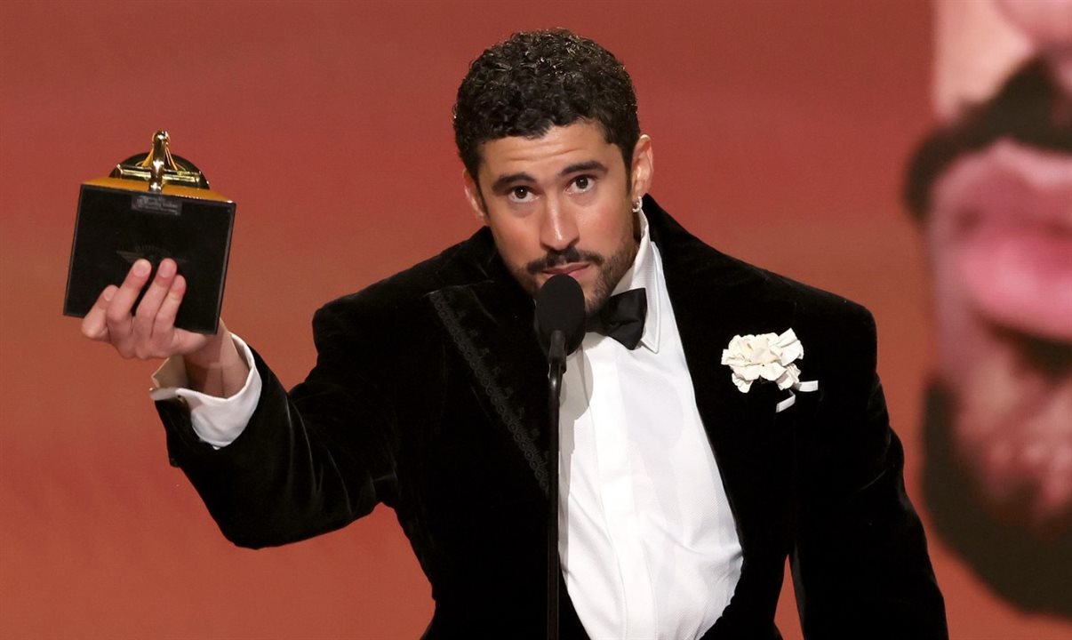 Bad Bunny brilha no Grammy Awards 2026