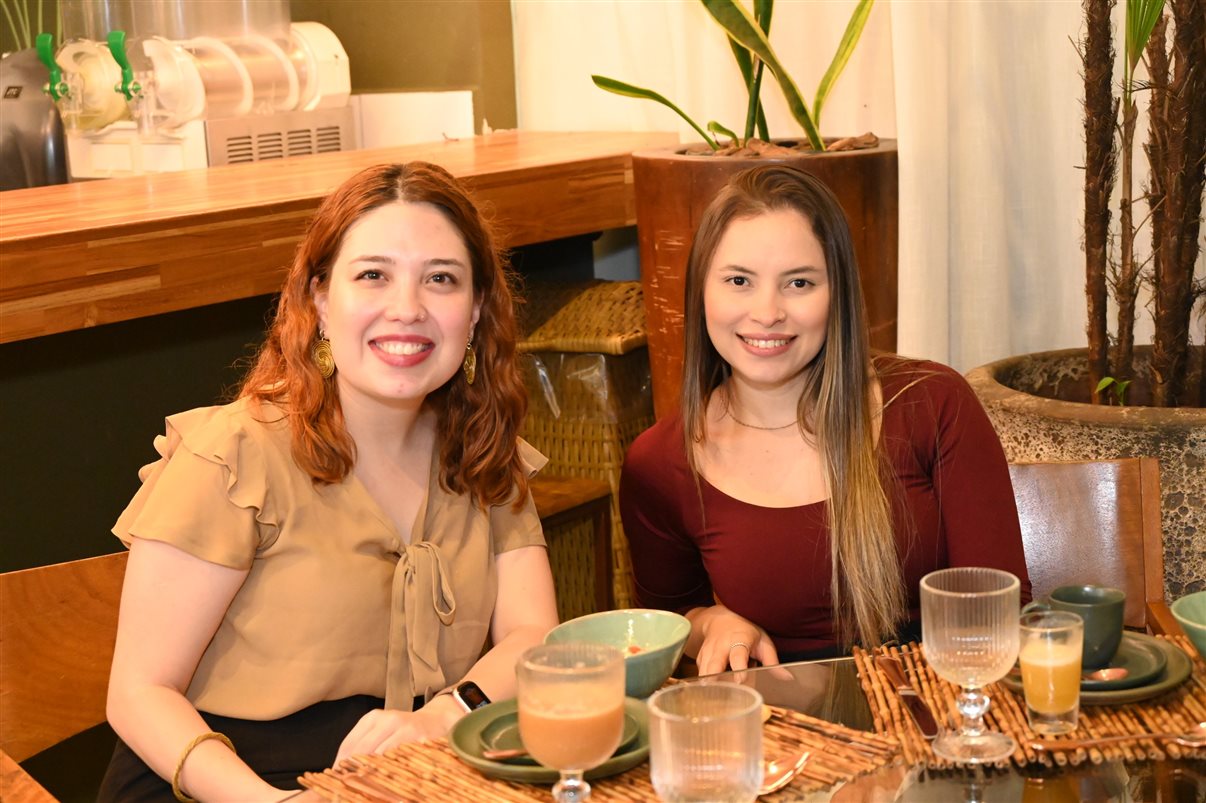 Damaris Ribeiro, da Auroraeco, e Renata Luque, do Oiá Casa Lençóis