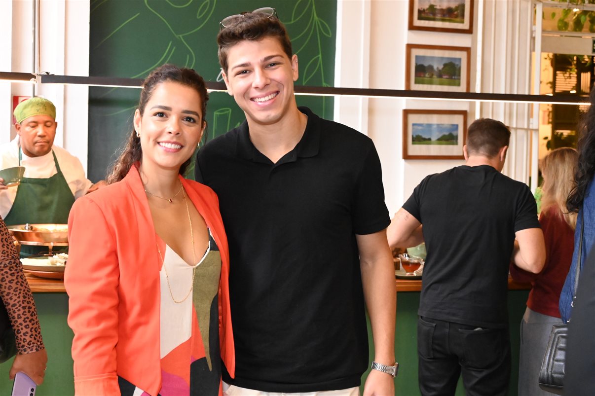 Damaris Ribeiro, da Auroraeco, e Renata Luque, do Oiá Casa Lençóis