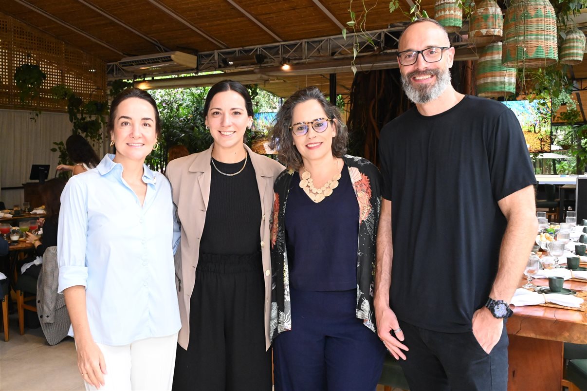 Damaris Ribeiro, da Auroraeco, e Renata Luque, do Oiá Casa Lençóis