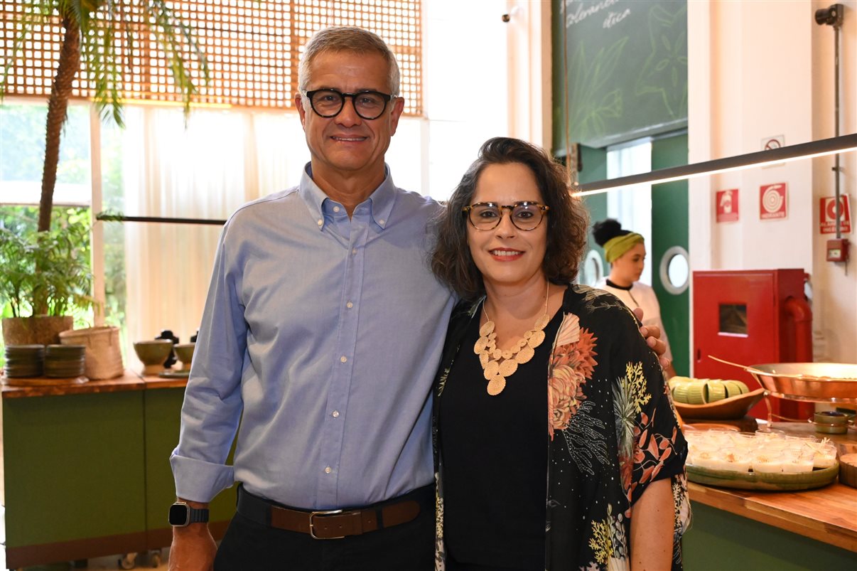 Damaris Ribeiro, da Auroraeco, e Renata Luque, do Oiá Casa Lençóis