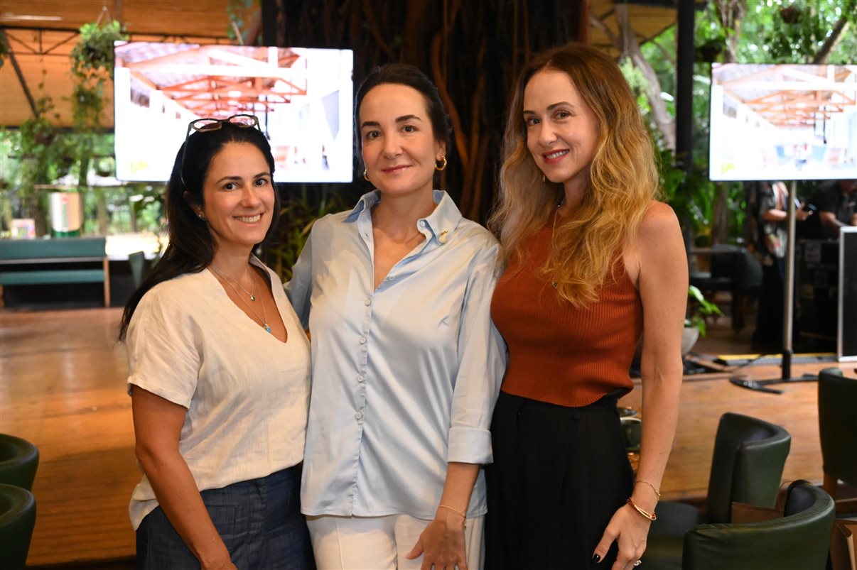 Damaris Ribeiro, da Auroraeco, e Renata Luque, do Oiá Casa Lençóis