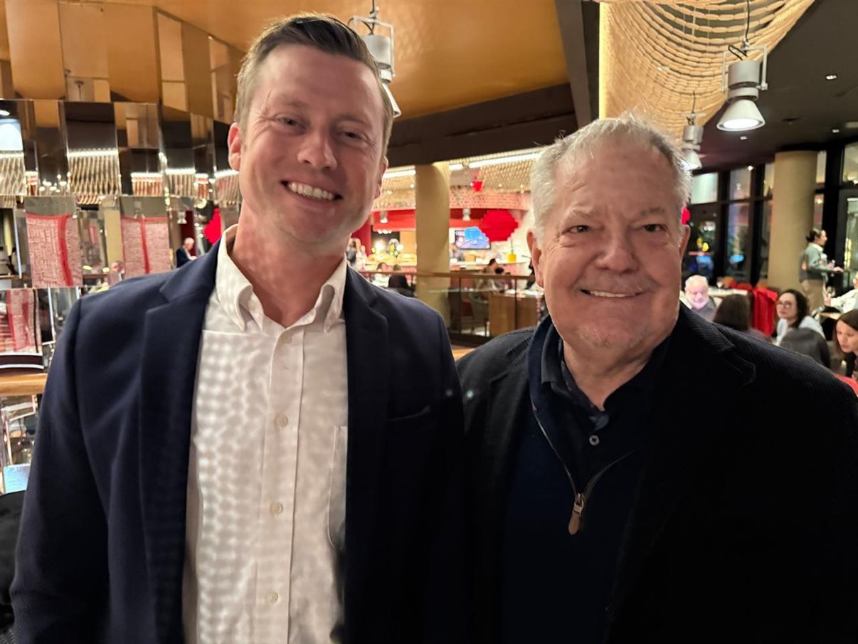 Bryan Griffin e DT Minich