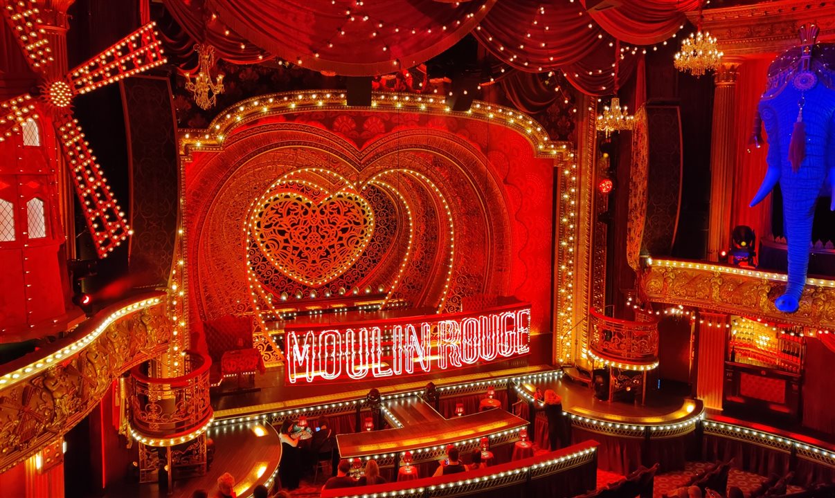 Moulin Rouge está em cartaz na Broadway desde 2019