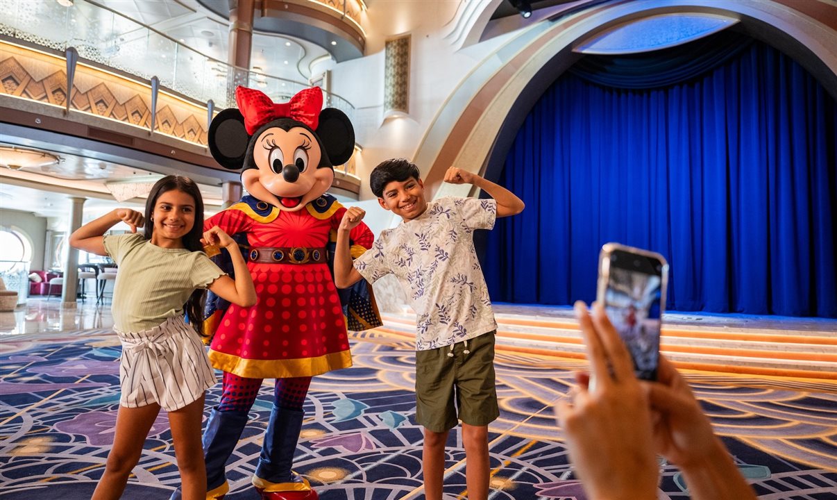 Hóspedes que buscam uma aventura mais longa poderão escolher cruzeiros de quatro e sete noites pelo Caribe Oriental e Ocidental