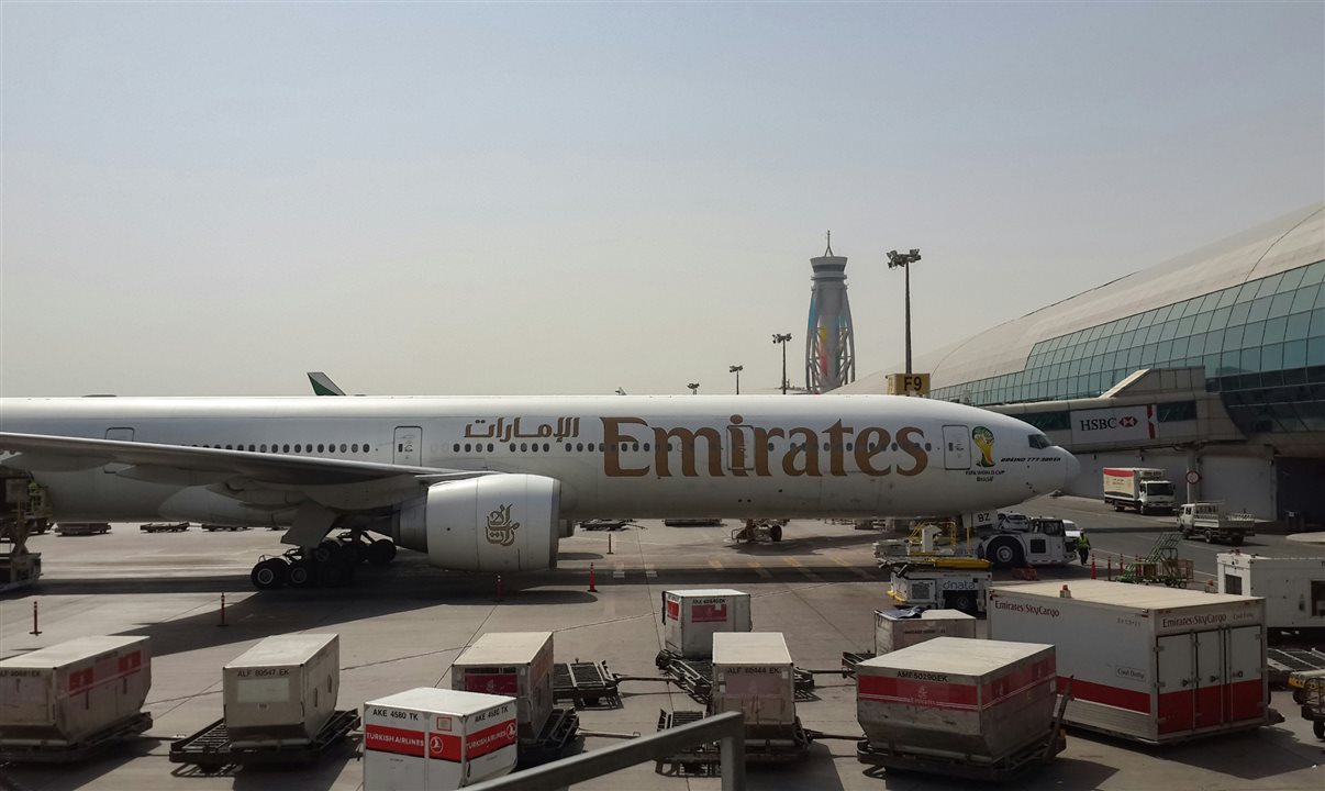 Os números mostram uma trajetória de crescimento consistente. Em 2024, o aeroporto registrou 92,3 milhões de passageiros, ante 86,9 milhões no ano anterior