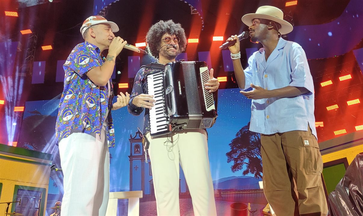 João Gomes, Mestrinho e Jotapê animaram o público com o show Dominguinho