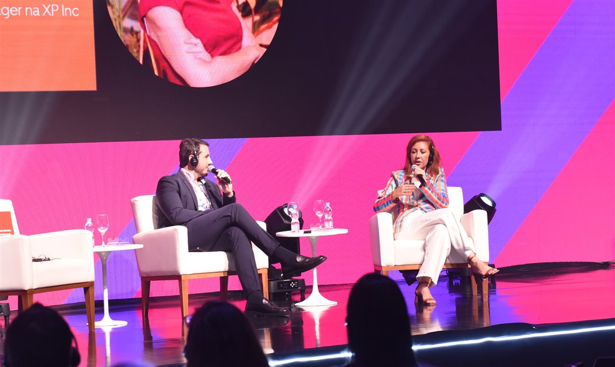 Ralph Weigand, enterprise sales manager na Uber para Empresas, e Thais Meirelles, conselheira da Alagev e Global Travel & Events manager da XP