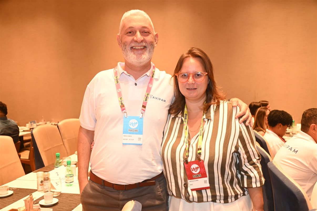 Marcela da Mata, da Minerva Foods, e Antonio Fernando Slomp, da AVIPAM