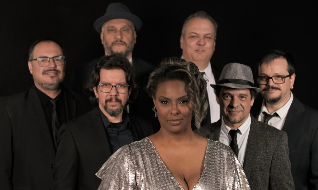 Andréa Cavalheiro e The Hard Working Band são as atrações