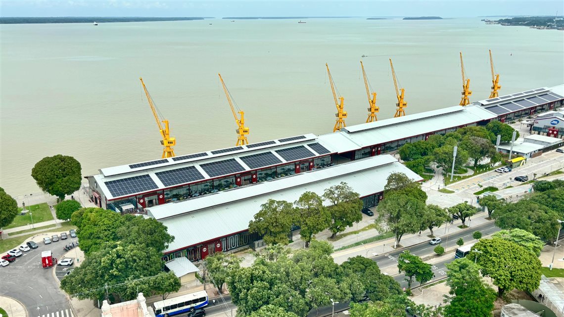 Museu das Amaz&ocirc;nias, Armaz&eacute;m 4 e a Ba&iacute;a de Guajar&aacute;