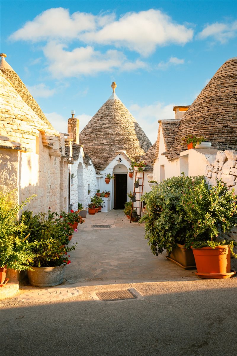 Há viagens que se fazem com a câmera e outras que se fazem com os sentidos. Puglia, sem dúvida, pertence à segunda categoria