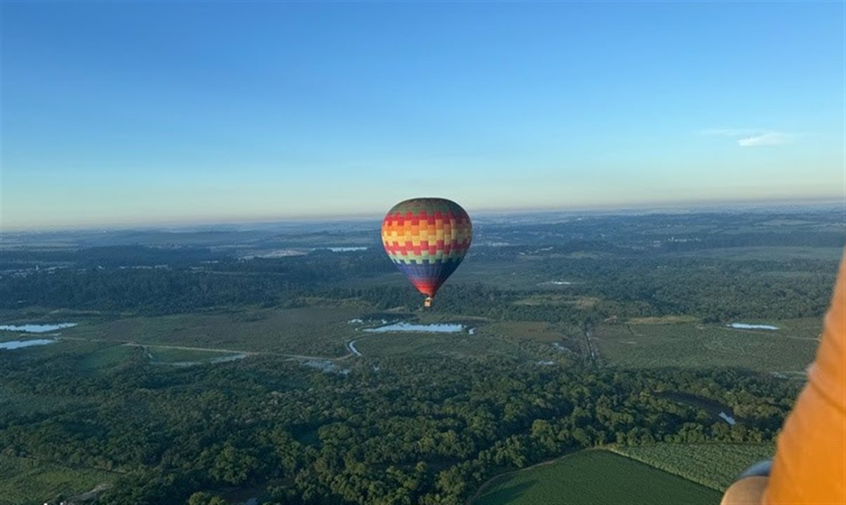 Voo de balão ao amanhecer em Boituva