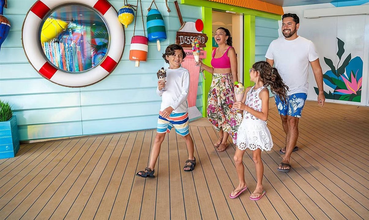 Aproveite os sorvetes e milkshakes exagerados e cheios de cobertura do Desserts