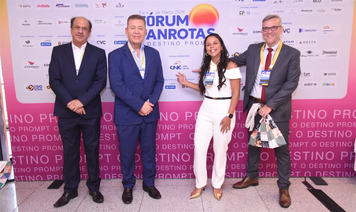 Antônio Henrique, do Senac, Alexandre Sampaio, da FBHA, Aline Lopes, da CNC, e Fábio Bentes, da CNC