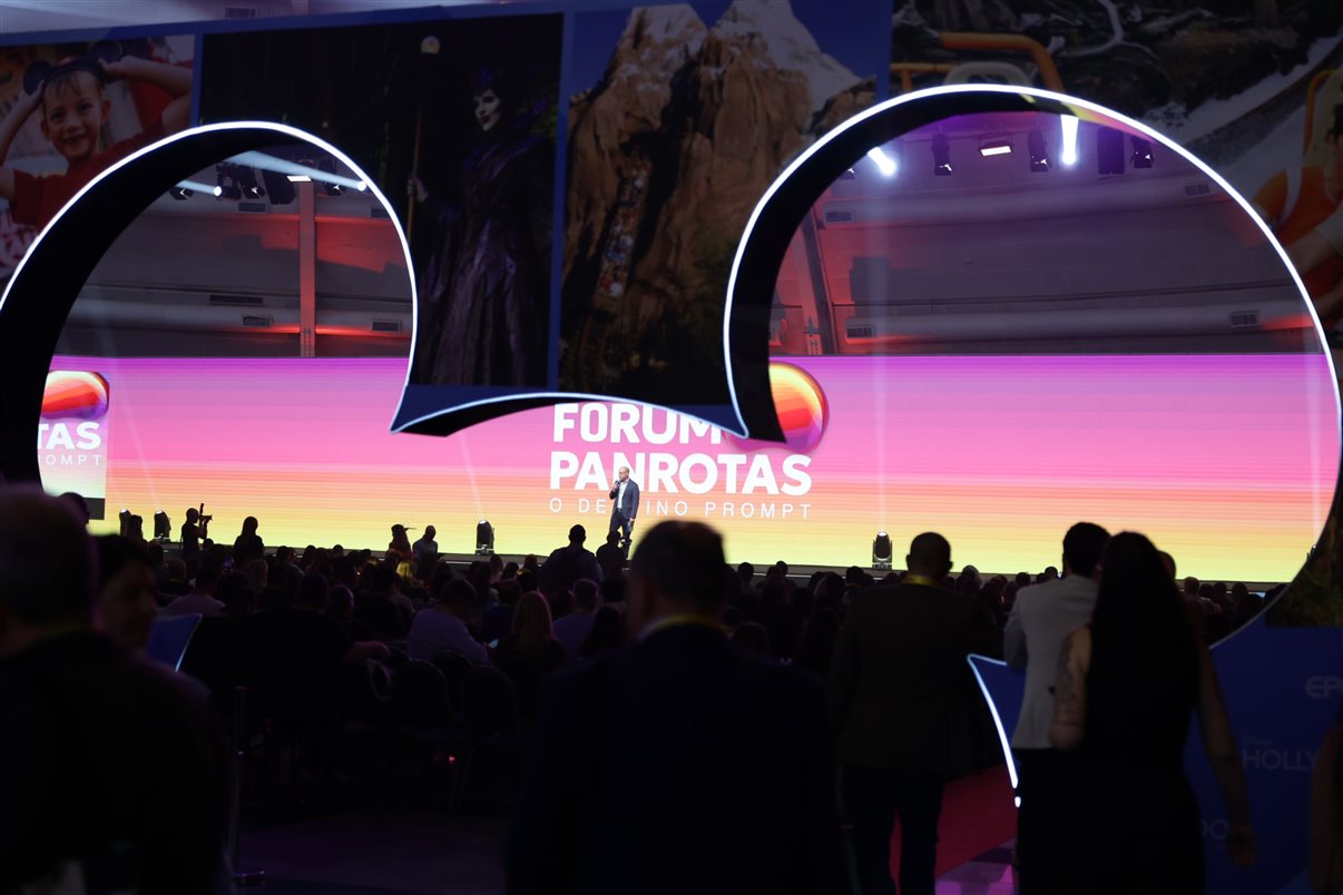 Auditório do Fórum PANROTAS permaneceu cheio ao longo do dia