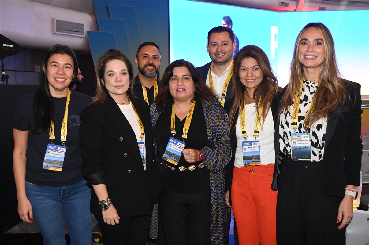 Mariana Yassuda, Joana Brotas, Gildo Prado, Fabíola Bemfeito, Rafael Mussi, Karina Nakao e Vanessa Valerio, do Metrô de São Paulo