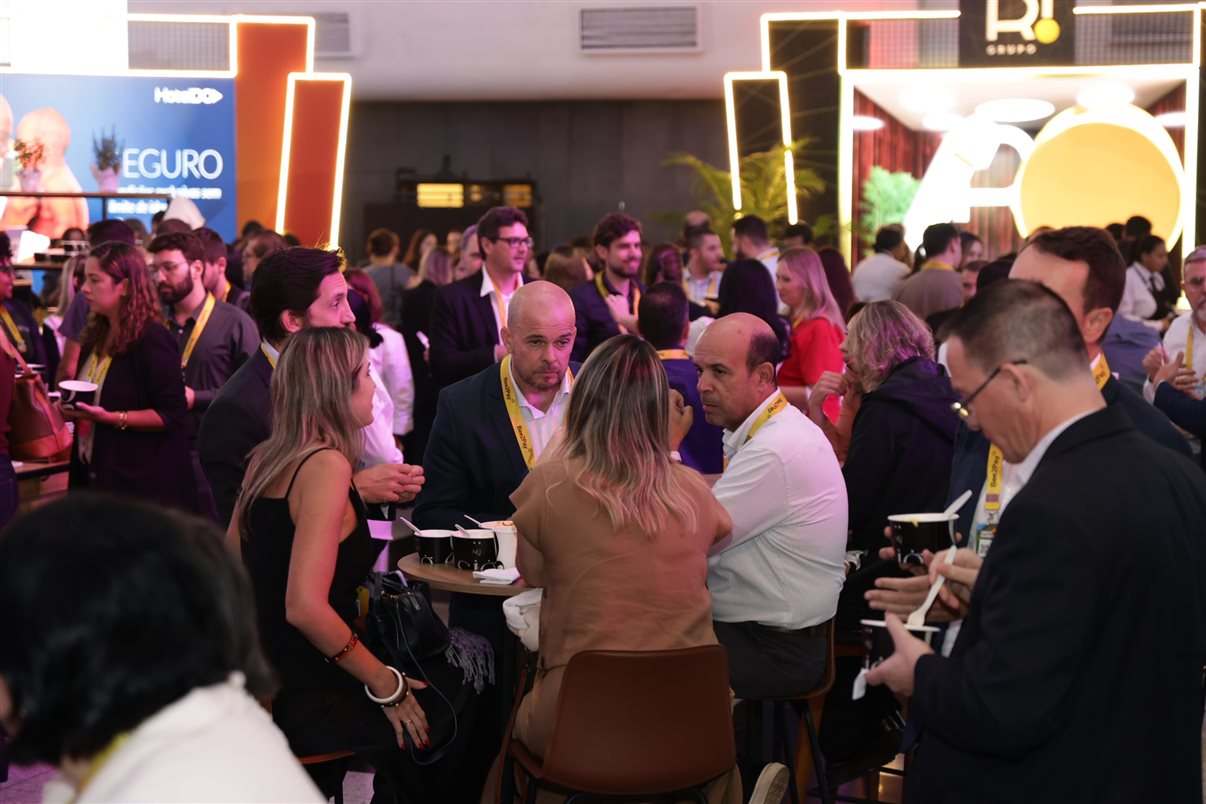 Conexões durante o almoço do Fórum PANROTAS 2026