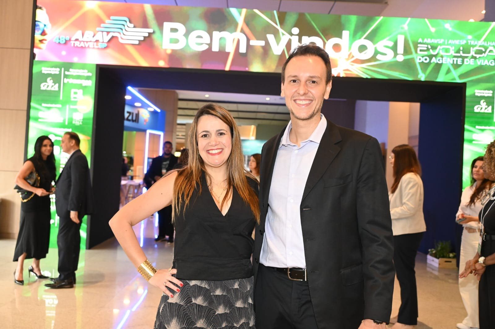 Juliana Assumpção e Bruno Waltrick, da Abav-SP | Aviesp