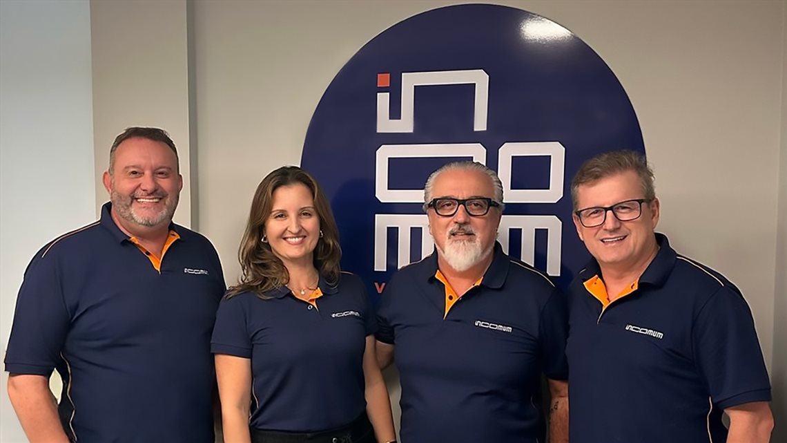 F&aacute;bio Frassetto, Lucia Helena Cardoso, Adriano Rebello e Carlos Walker, da Incomum Viagens