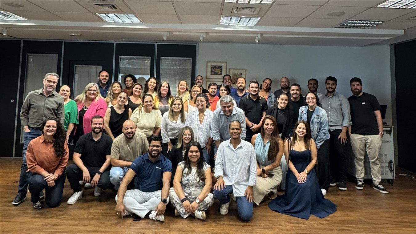 Cerca de 50 colaboradores integram a equipe New Age Operadora