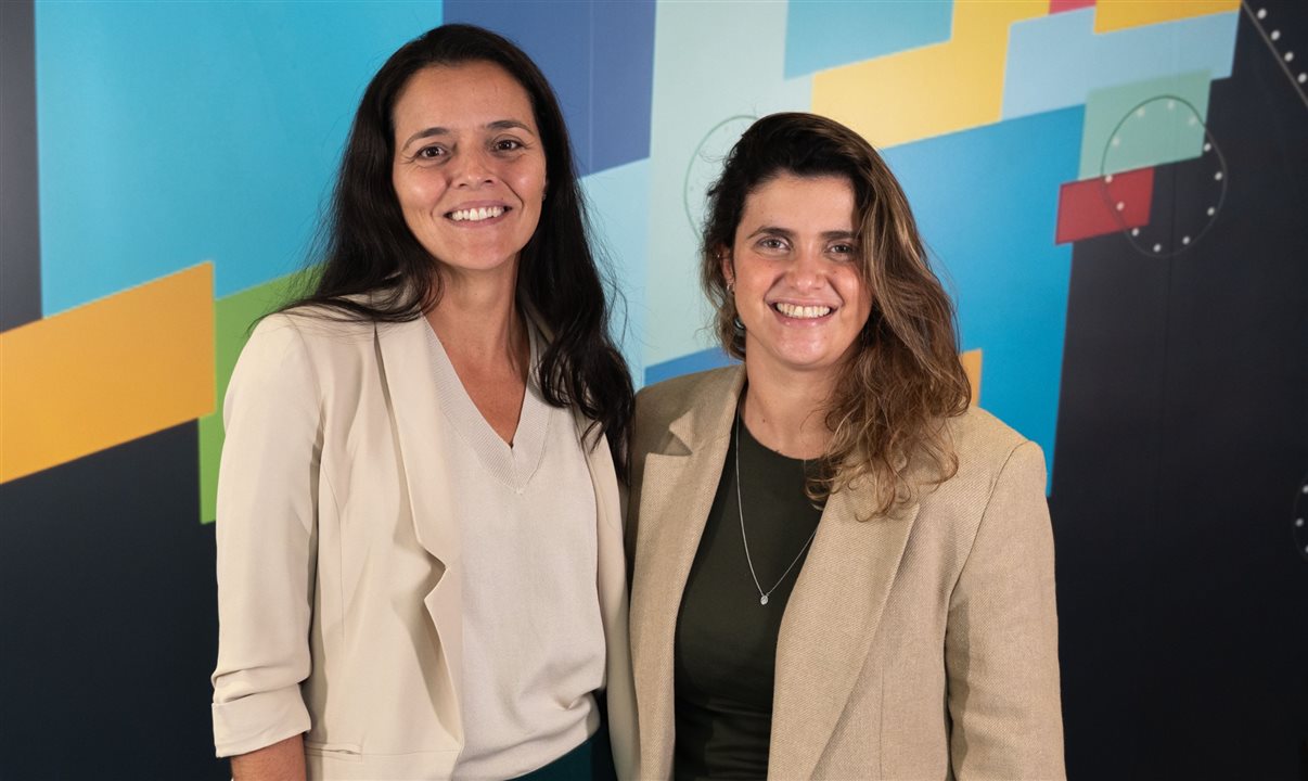 Marcela Ciasca, nova gerente de Soluções de Negócios da Azul Viagens, e Giulliana Mesquita, head da Azul Viagens