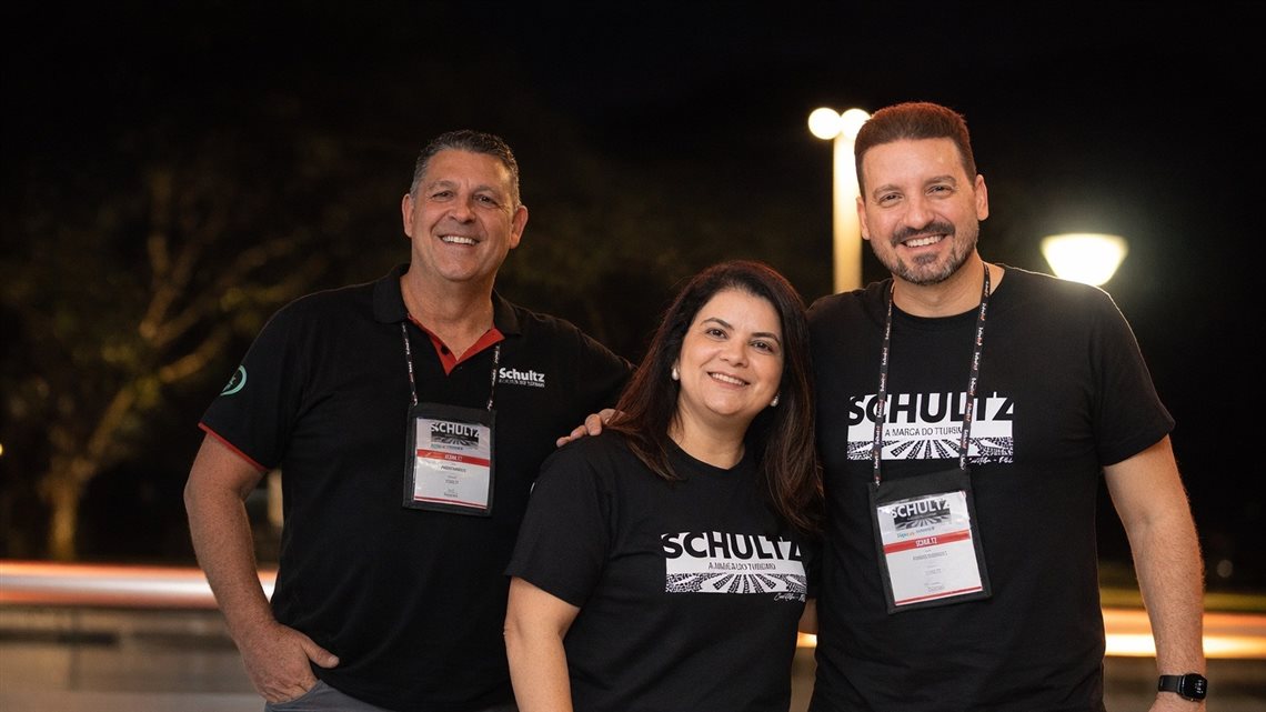 Aroldo Schultz, Ana Santana e Rodrigo Rodrigues