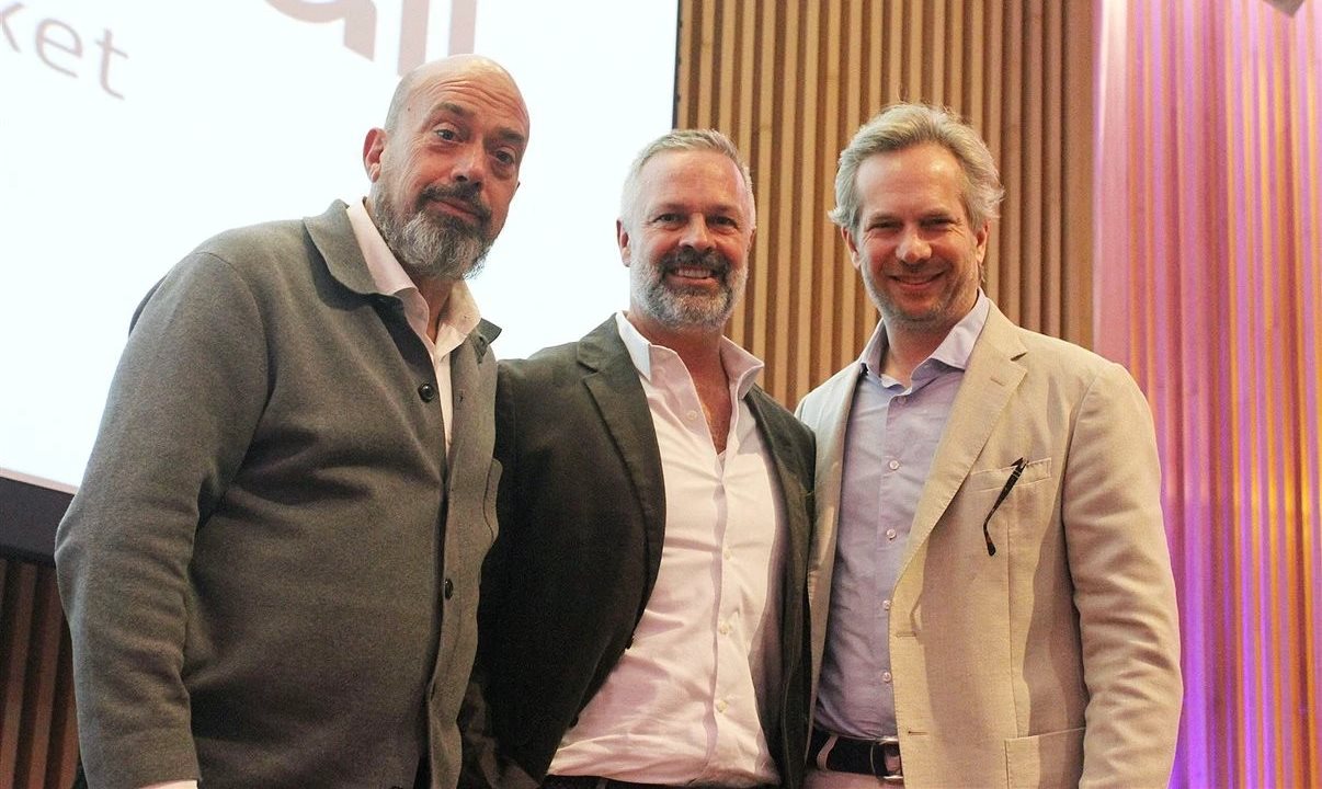 Michael Nagy, curador do TurisMall, Simon Mayle, da ILTM, e Eduardo Gaz, do TTW Group