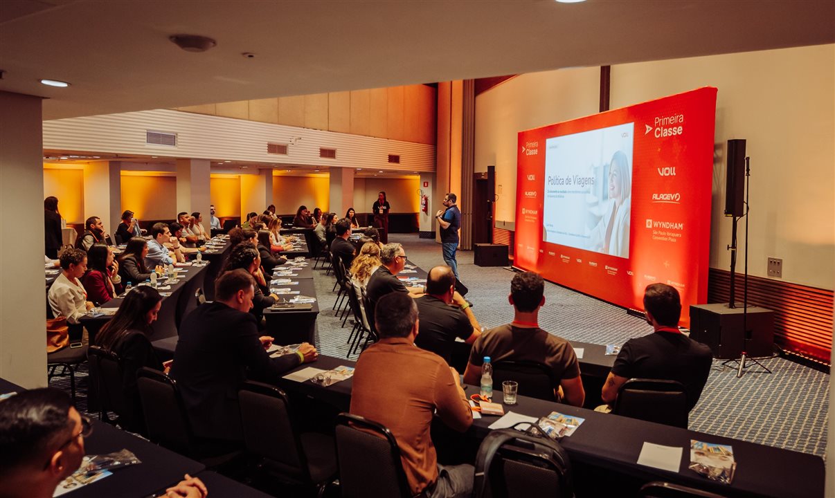 O cofundador e diretor de Negócios da VOLL, Luiz Moura, compartilha aprendizados sobre políticas de viagens no encontro Primeira Classe, em São Paulo (SP