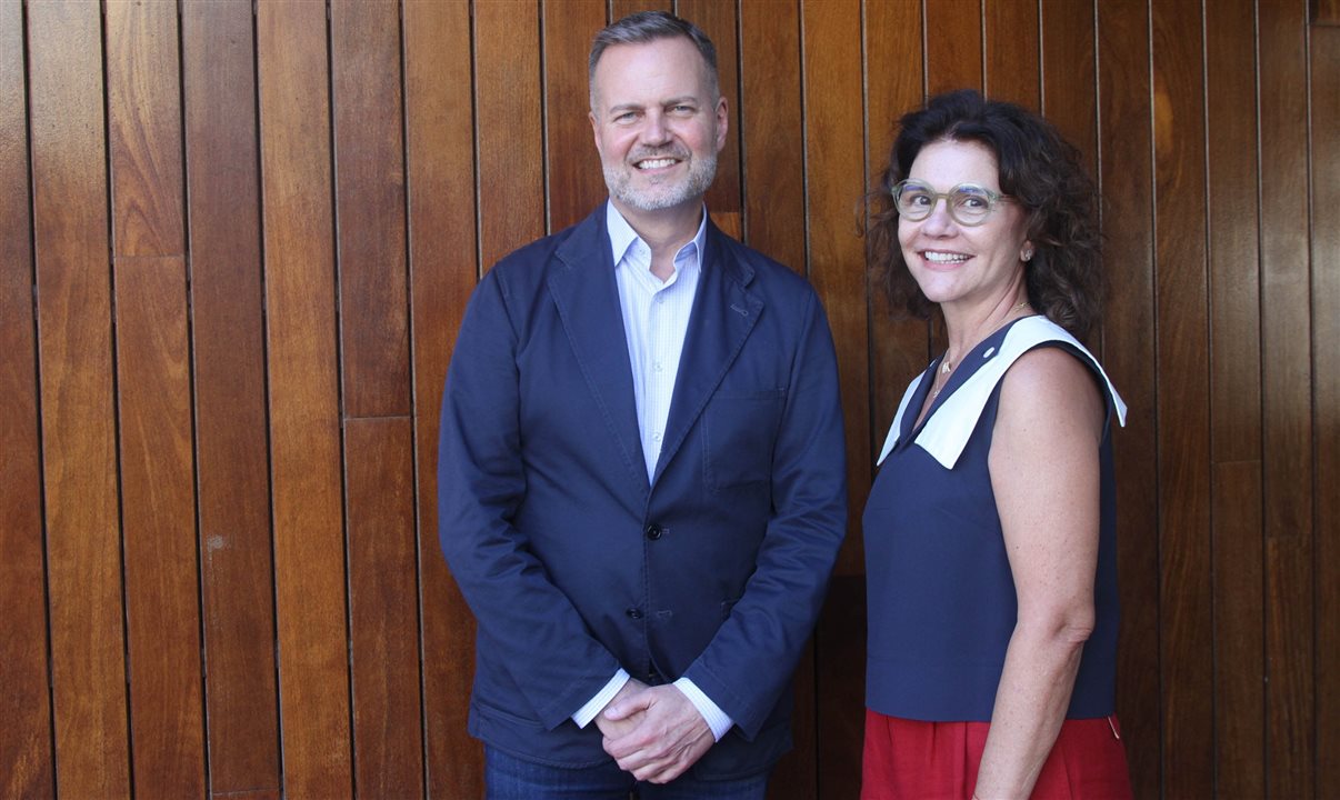 Fred Dixon, CEO do Brand USA, e Danielle Roman, da Interamerican, que representa o Brand USA no Brasil
