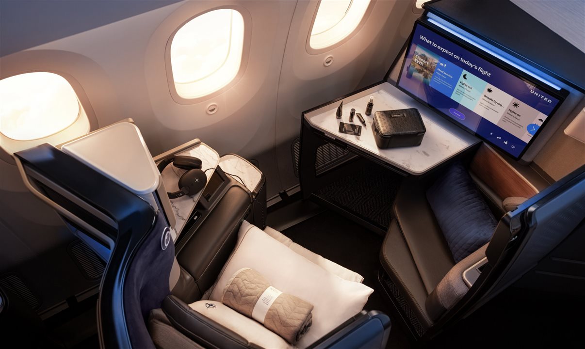 A aeronave fará seu voo internacional inaugural com passageiros de São Francisco para Cingapura, no voo UA1, em 22 de abril