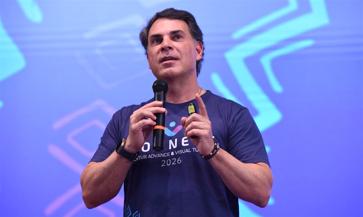 Emerson Belan, vice presidente de Vendas da CVC Corp, abriu as atividades do dia no Connect 2026