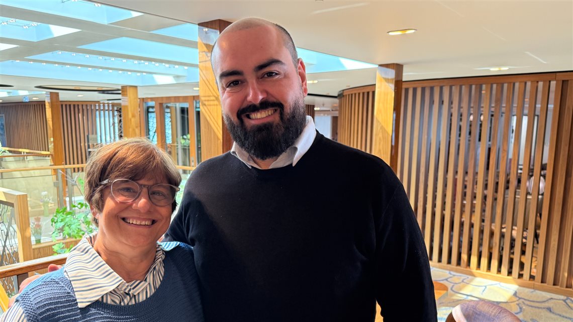 Marcia Galv&atilde;o, gerente de Vendas Brasil, e Jo&atilde;o Miranda, diretor regional da AmaWaterways