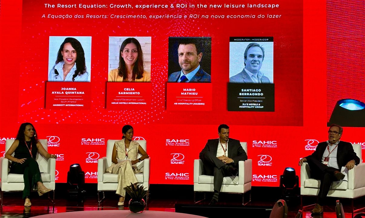 Joanna Ayala Quintana, Celia Sarmiento, Mario Mathieu e Santiago Berraondo