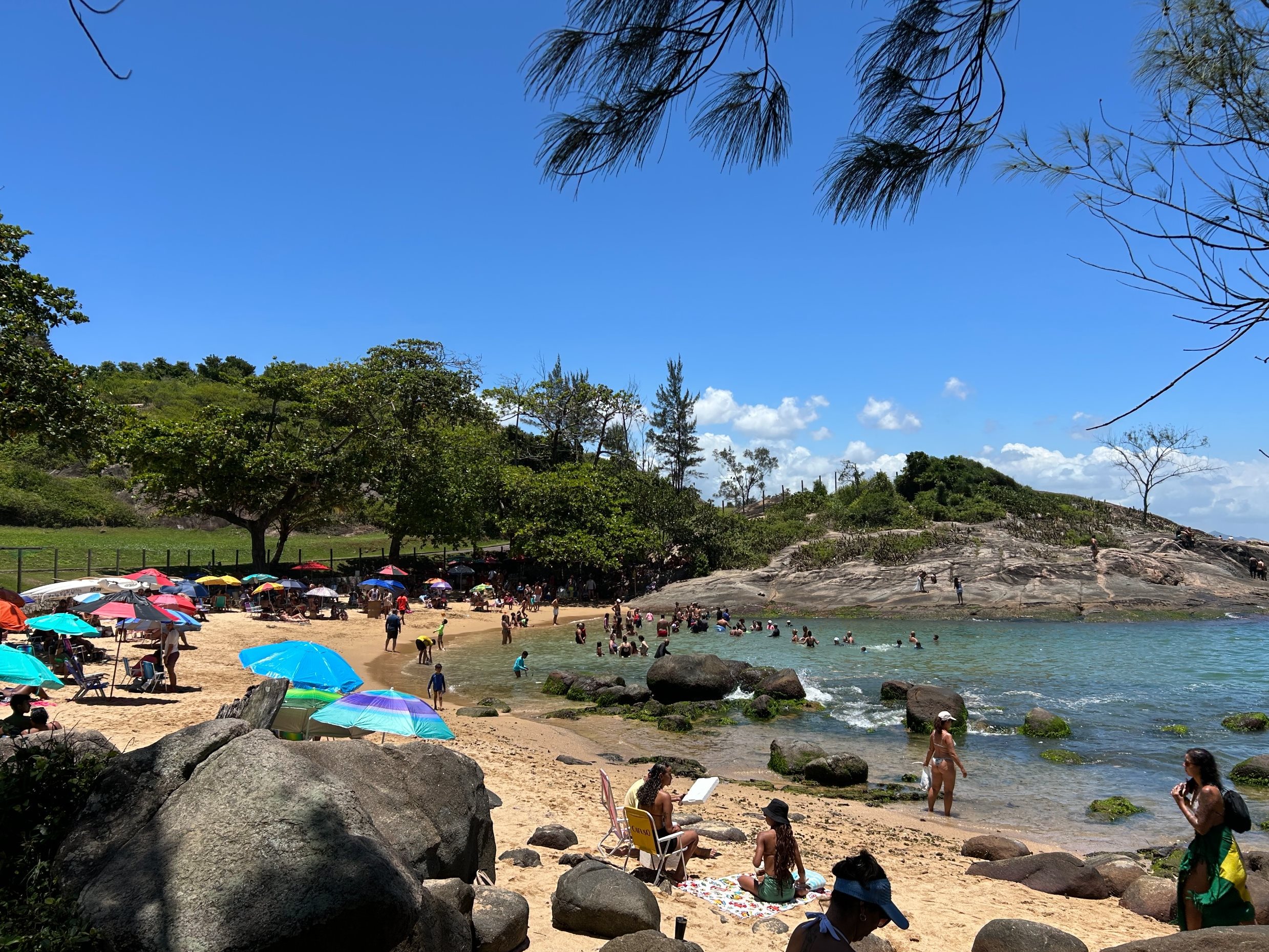 Praia Secreta, em Vila Velha (ES)