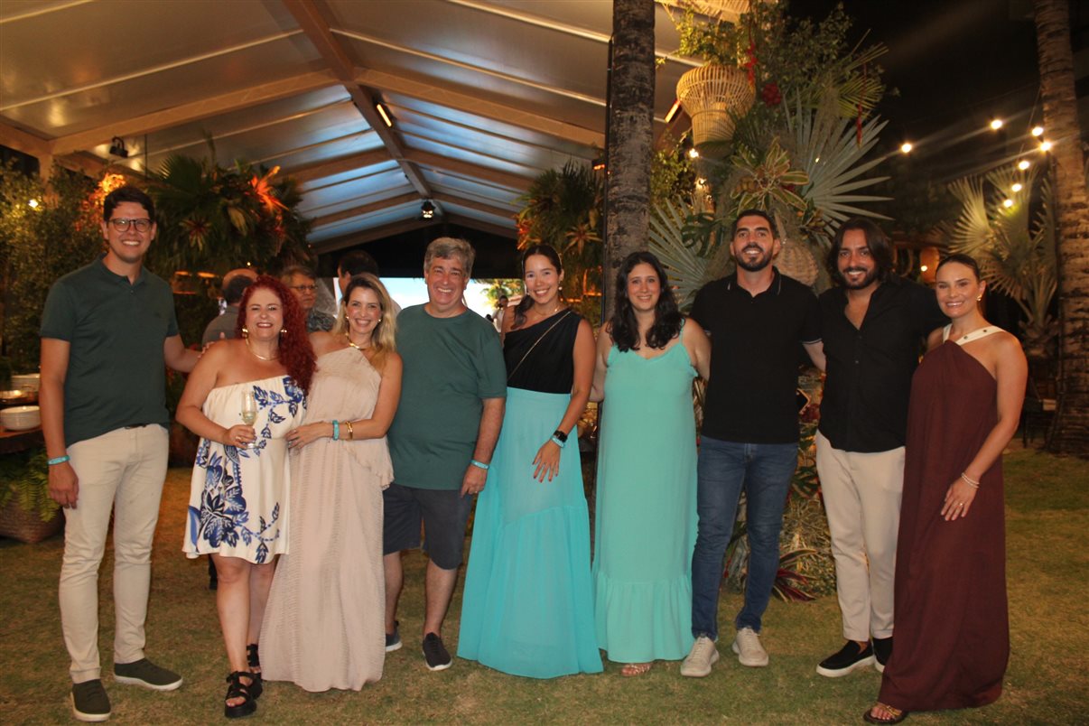 Fabio Figueiroa, da Decolar, Patr&iacute;cia Pacheco, da Abreu, Marcia Galv&atilde;o, da Hotelbeds, Otaviano Maroja, do Solar, Tanite Melo, da Webbeds, Giulia Cipolla, da Expedia, Jo&atilde;o Victor Correia, da Frt, Marcelo Godeiro, da Webbeds, e Francieli Nazari, da BWT