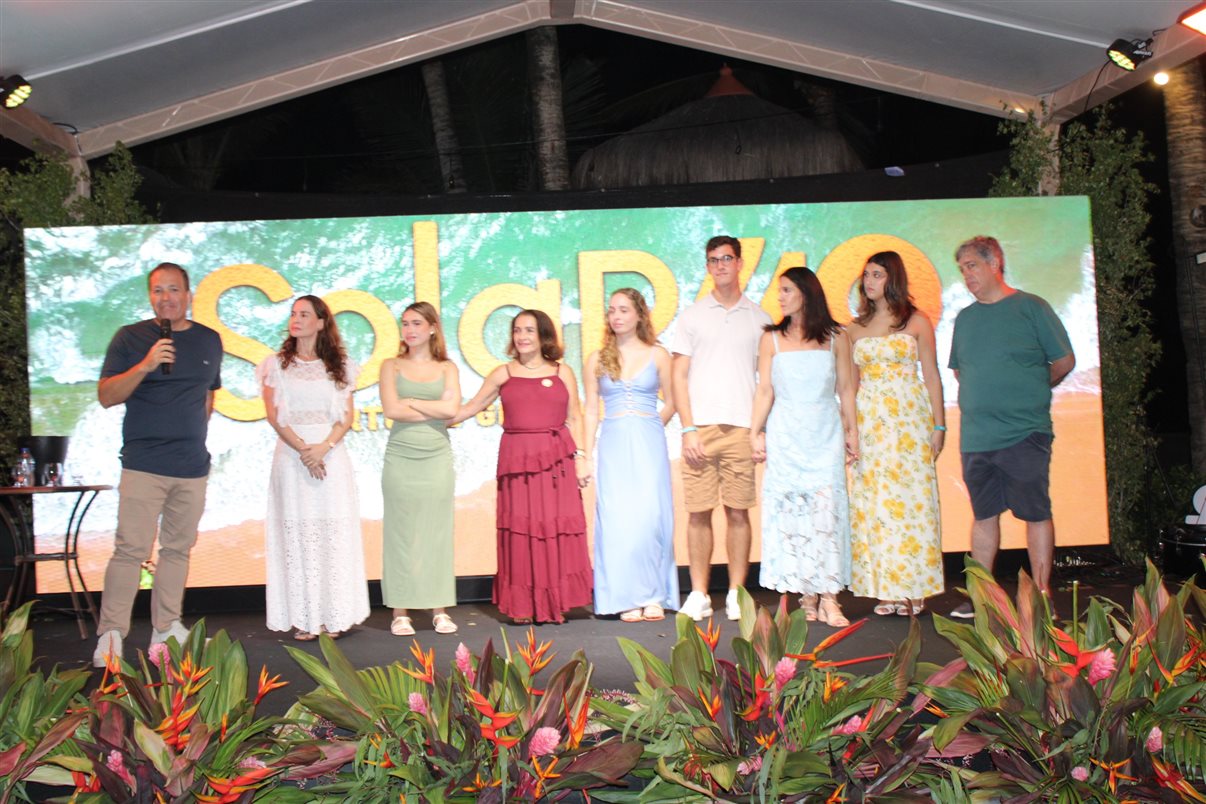 Fam&iacute;lia Maroja agradeceu os parceiros pelos 40 anos de hist&oacute;ria