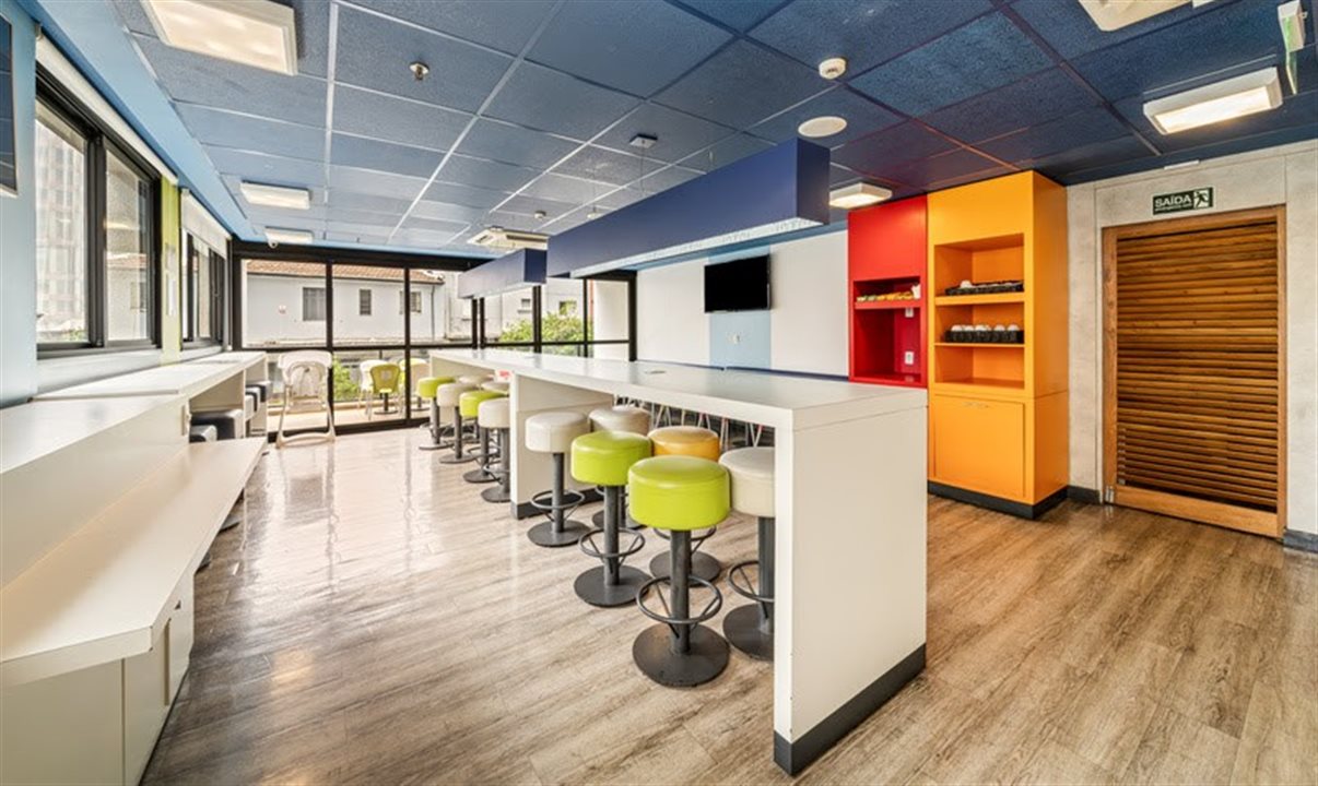 A poucos minutos da Avenida Paulista, da Rua Augusta e do Shopping Frei Caneca, o empreendimento possui apartamentos planejados para oferecer funcionalidade